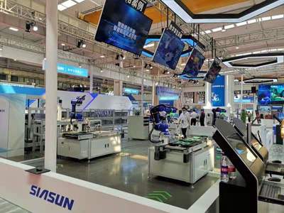 軟件設(shè)計驅(qū)動創(chuàng)新，沈陽新松在世界機器人大會展現(xiàn)硬核實力